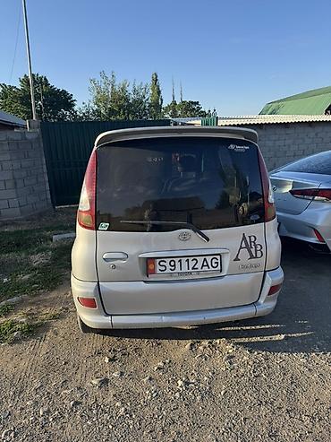 highlander 2: Toyota Funcargo: 2003 г., 1.3 л, Автомат, Бензин, Хэтчбэк — 3