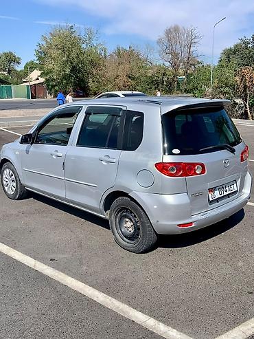 Mazda Verisa: 2003 г., 1.5 л, Автомат, Бензин, Хэтчбэк