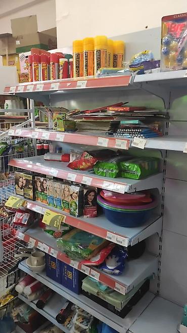 ref: Mini-market rəfləri və assortimenti Məhsullar: - İçkilər: qazlı və — 9