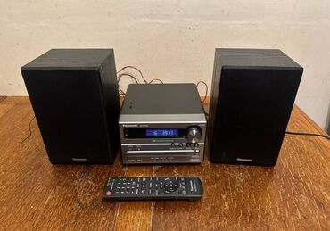 Musiqi mərkəzləri: "Panasonic" Musiqi Mərkəzi / USB, AUX, Disk / Pultu var / 100 azn /