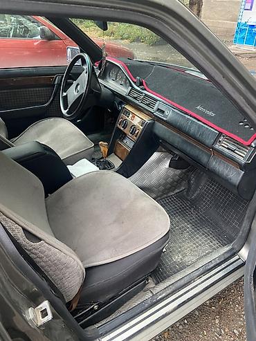 Транспорт: Mercedes-Benz W124: 1990 г., 2.3 л, Механика, Бензин, Седан — 8