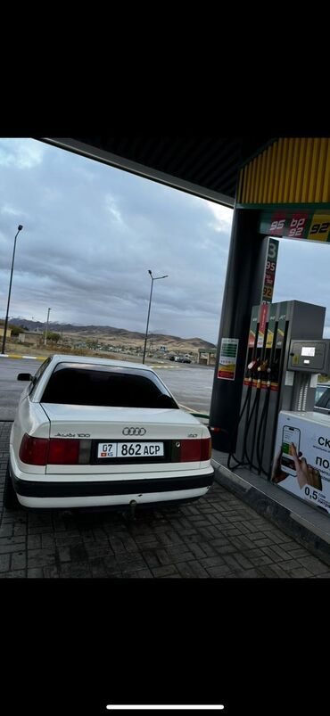 жүк ташуучу унаа: Audi 100: 1991 г., 2 л, Механика, Бензин, Седан