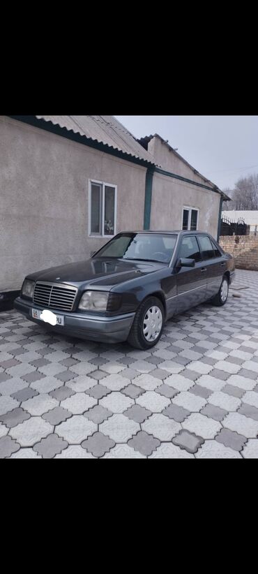 машина ешка: Mercedes-Benz E 300: 1993 г., 3 л, Механика, Дизель, Седан