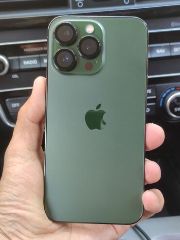 Apple iPhone: IPhone 13 Pro, Б/у, 128 ГБ, Alpine Green, Защитное стекло, Чехол, 87 %