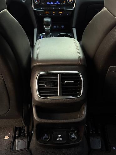 hongqi ehs9: Hyundai Santa Fe: 2019 г., 2 л, Автомат, Бензин, Кроссовер — 10