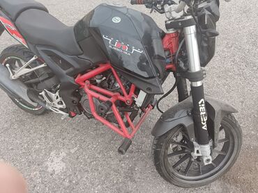 Мотоциклы: Спортбайк 250 куб. см, Бензин, Взрослый — 8