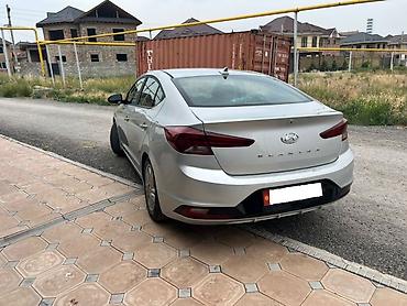 w210 e280: Hyundai Elantra: 2018 г., 2 л, Автомат, Бензин, Седан — 6