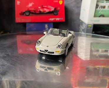 Avtomobil modelləri: Коллекционная модель Alfa Romeo Spider crème 1989 NewRay Scale 1:43 — 3