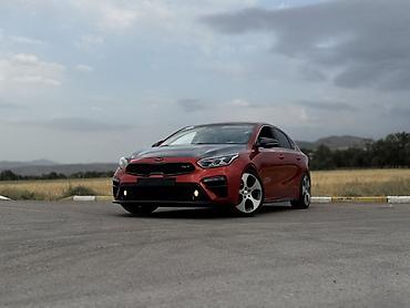 bcd com kg 2025: Kia Cerato: 2019 г., 1.6 л, Механика, Бензин, Хэтчбэк — 4