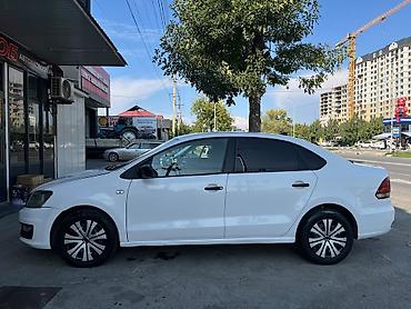 ауди новые: Volkswagen Polo: 2017 г., 1.6 л, Механика, Бензин, Седан — 3