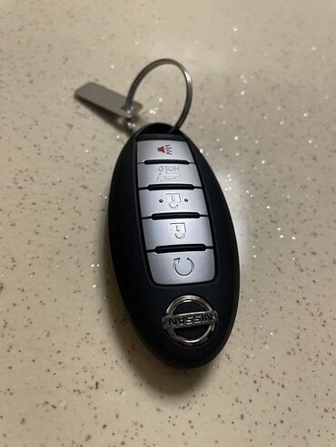 задняя фара на ниссан примера р12: Nissan avtomobilləri üçün nəzərdə tutulmuş, qara rəngli, oval formalı