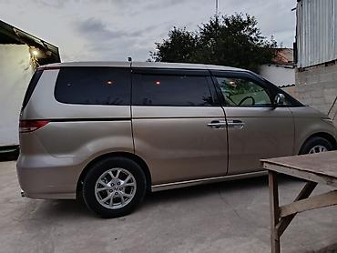 Honda Elysion: 2004 г., 2.4 л, Автомат, Минивэн at lalafo.kg Honda Elysion: 2004 г., 2.4 л, Автомат, Минивэн
