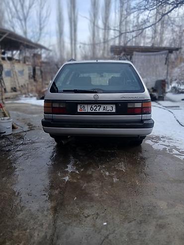Volkswagen: Volkswagen Passat Variant: 1992 г., 0.2 л, Механика, Бензин, Универсал — 4