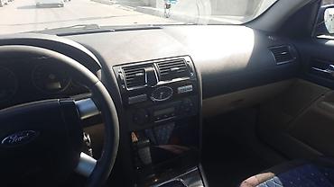ford focus 2000: Ford Mondeo sedan - Korpus: sedan, qara rəng - Mühərrik: benzin - — 4