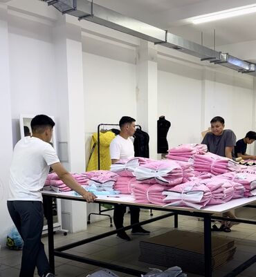 Индивидуальный пошив: Индивидуальный пошив | Ателье | Футболки, Юбки, Верхняя одежда — 9