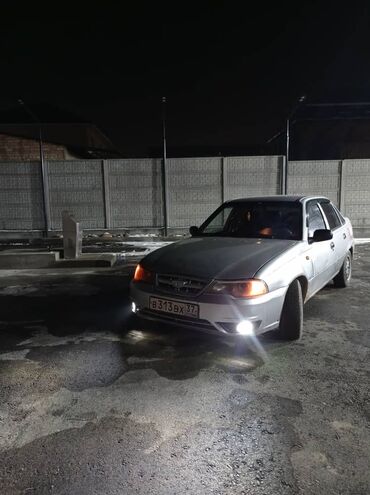 дайво нексия 2: Daewoo Nexia: 2011 г., 1.6 л, Механика, Бензин, Седан