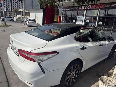jac t6: Toyota Camry: 2018 г., 2.5 л, Автомат, Бензин, Седан — 5