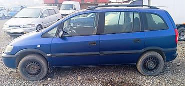 Opel: Opel Zafira: 2001 г., 2.2 л, Механика, Бензин, Седан — 4