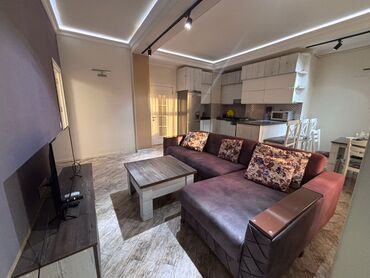 Günlük kirayə mənzillər: 3 otaqlı — 3