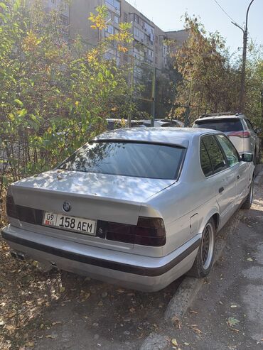 альфард продаю: BMW 5 series: 1993 г., 2.5 л, Механика, Бензин, Седан