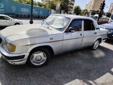 волга: GAZ Volga 3110 sedan - Kuzov: 4 qapılı sedan, gümüşü/açıq bozumtul