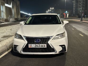 Lexus: Lexus CT: 2015 г., 1.8 л, Вариатор, Гибрид, Седан