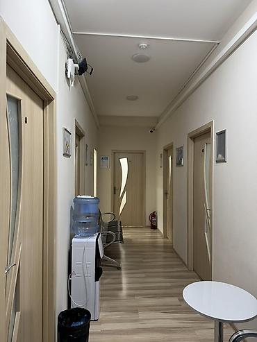 Ofis mebeli: Ofis/klinika üçün dəhliz mebeli və avadanlıqları paketi - Metal — 1