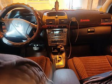 cla 200: Toyota Avensis: 2004 г., 2 л, Бензин, Седан — 5