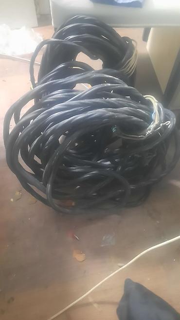kabel satışı: Aliminum kabellər satılır 40metrə yaxındır.metrəsi 3azn — 1
