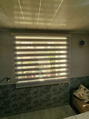 Pərdə və tüllər: Jalüz pərdə Topdan pərakəndə satış 1 kv 10 azn dən başlayan qimətlərlə — 2