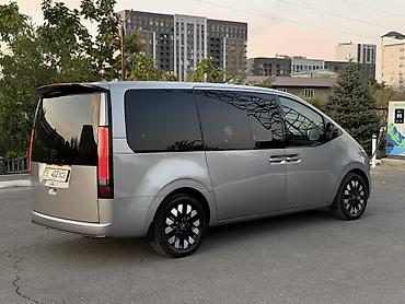 byd han ev: Hyundai Staria: 2026 г., 3.5 л, Автомат, Газ, Минивэн — 6