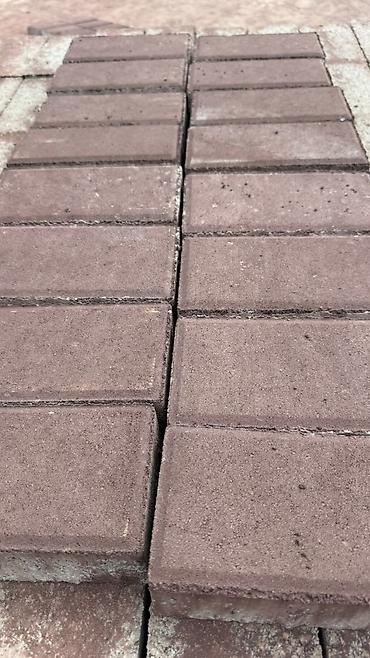 Брусчатка кирпич: Тротуарная плитка вибропрессованная, форма «кирпич». - Материал — 6