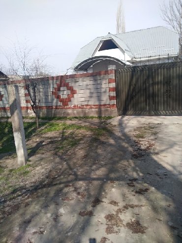 Бокалы для шампанского 12 штук - Кыргызстан: Продам Дом 160 кв. м, 12 комнат