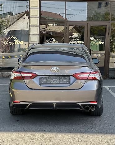 byd son: Toyota Camry: 2018 г., 2.4 л, Автомат, Бензин, Седан — 6