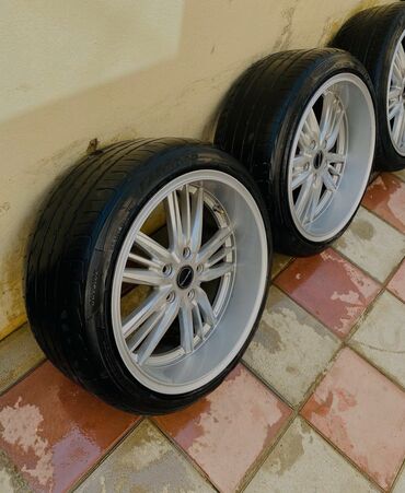 İnformatika: İşlənmiş Disk təkər BBS 245 / 40 / R 18, 5 Boltlu