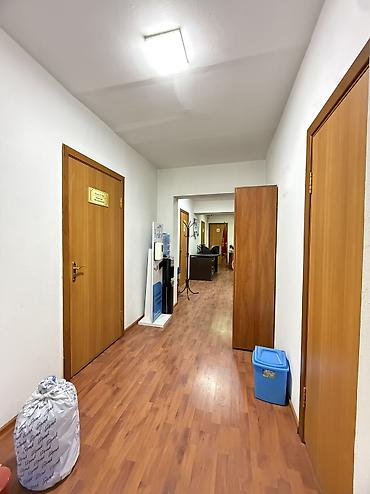 Продажа офисов: Продажа офисов 200 м², С ремонтом, Многоэтажное здание, 1 этаж — 16