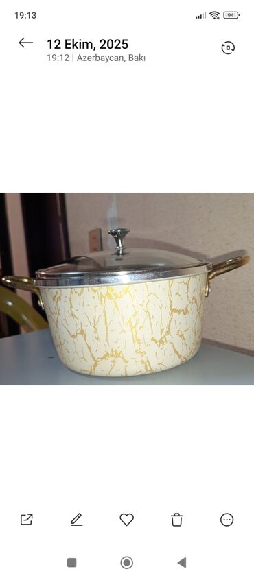 tort ucun sekilli vafli ler: Qazan, rəng - Qızılı