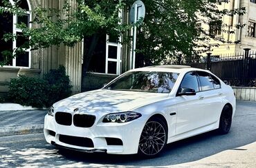 заводские тонированные стекла: BMW 5 series: 2 л | 2016 г. Седан