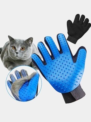Перчатка для вычесывания шерсти кошек и собак . Отличное качество