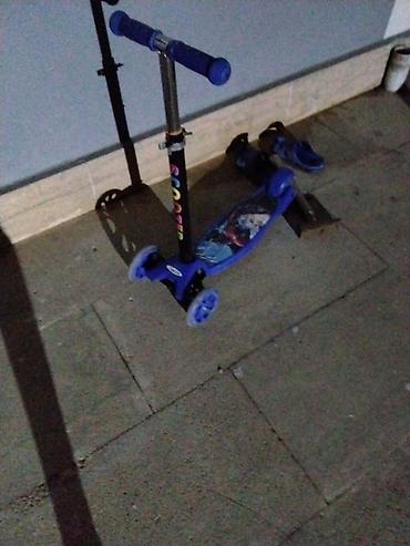 wingz scooter: Uşaq skuterı – 3 təkərli, mavi rəng. - Ön tərəfdə iki, arxada bir — 1