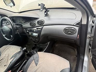 Ford: Ford Focus: 2003 г., 1.6 л, Механика, Бензин, Хэтчбэк — 3
