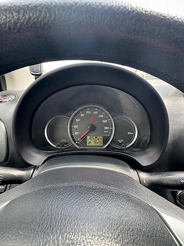 range rover satilir: Toyota Vitz: 1.3 l | 2012 il Hetçbek — 5