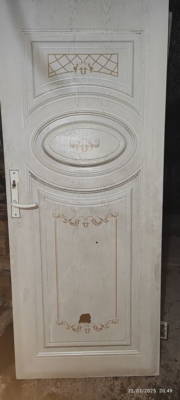 Otaq qapıları: Çərçivəsi yoxdu 6 ədəddir eni 80 smuzunu 2m -da lalafo.az — 6 Otaq qapıları: Çərçivəsi yoxdu 6 ədəddir eni 80 smuzunu 2m — 6