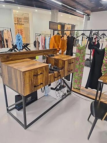 bež sofa: IZRADA PULTOVA ZA POSLOVNE PROSTORE LUX665 | Izrada po meri Dezen po — 3