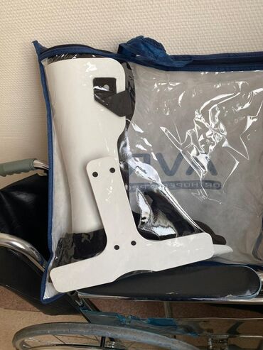 Kabrolar: Bir paket məhsul: 1) Telefon qabları (4 ədəd): - Qırmızı, diaqonal — 9