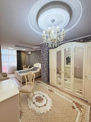 на квартире: 3 комнаты, 132 м², 7 мкр Элитка, 4 этаж, Евроремонт — 5