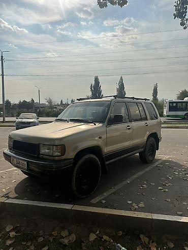 исуз: Isuzu Trooper: 1993 г., 3.2 л, Механика, Бензин, Внедорожник — 1