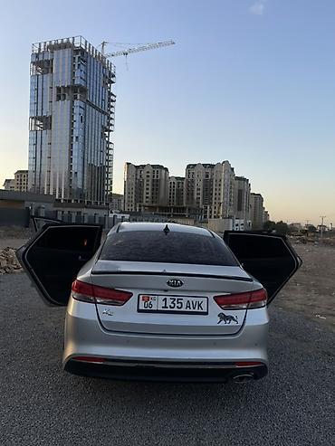 требуется газа решик: Kia K5: 2017 г., 2 л, Автомат, Газ, Седан — 4