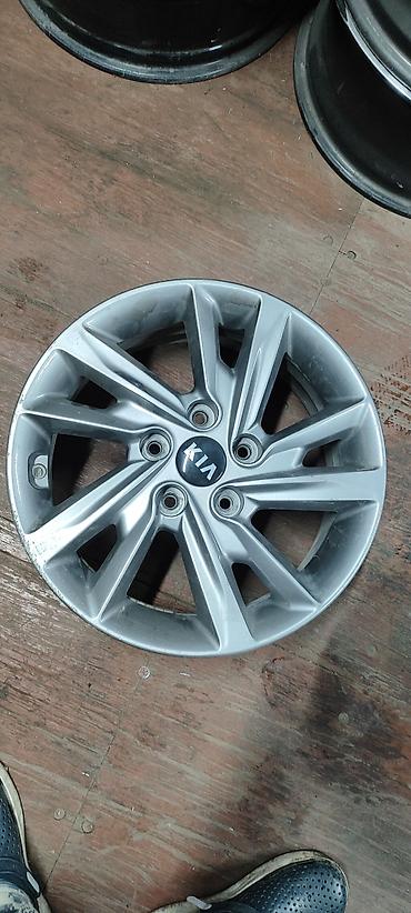 Литые Диски R 16 Kia, 1 шт, отверстий - 5, Б/у at lalafo.kg Литые Диски R 16 Kia, 1 шт, отверстий - 5, Б/у