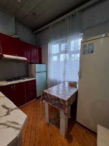 Uzunmüddətli kirayə evlər: 90 kv. m, 3 otaqlı, Qaz, İşıq, Su — 7